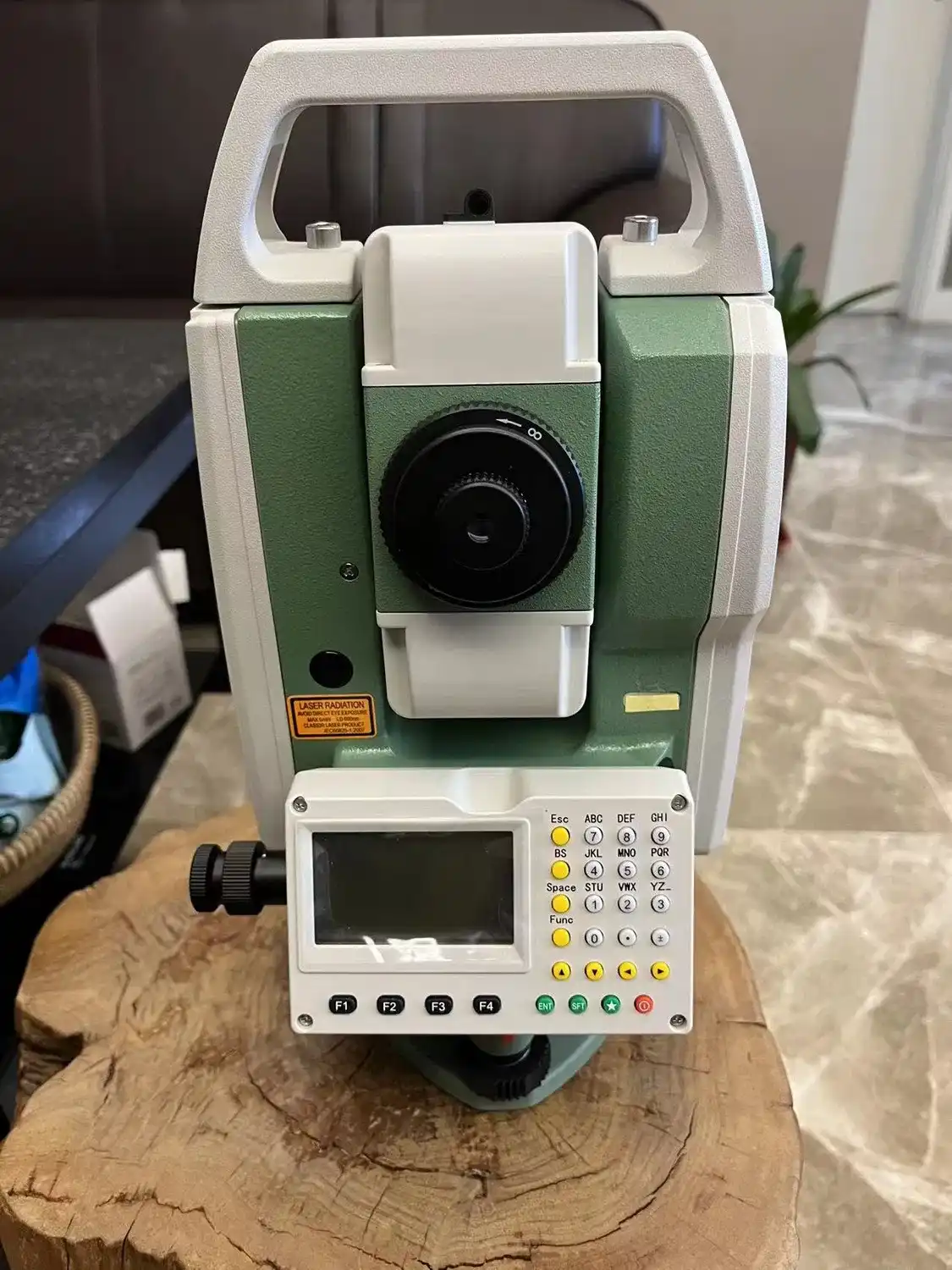 RTS102 Robotic Total Station with USB & RS232 Interface